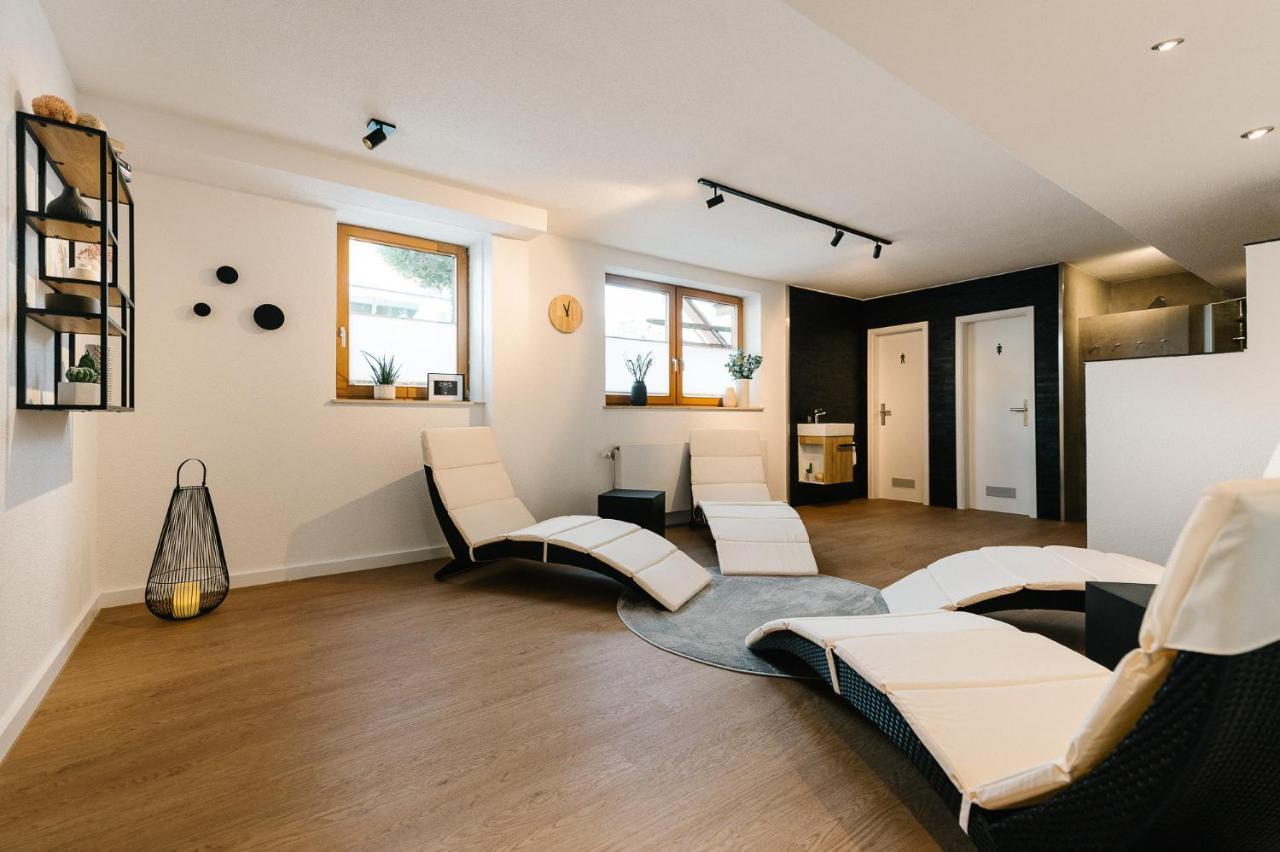 Apartamento Moderne 2 Zi.-Fewo Blackforest Art Naehe Freiburg Simonswald Exterior foto